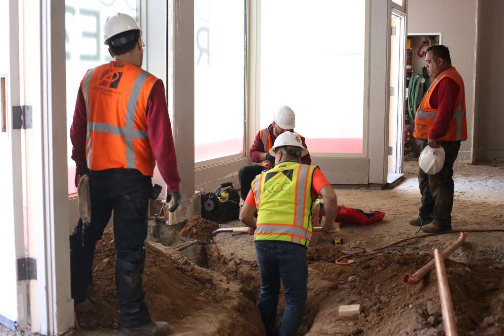 People digging