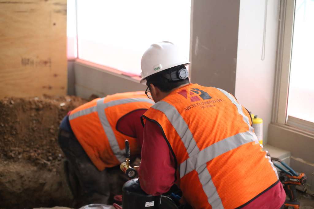 Guys working image